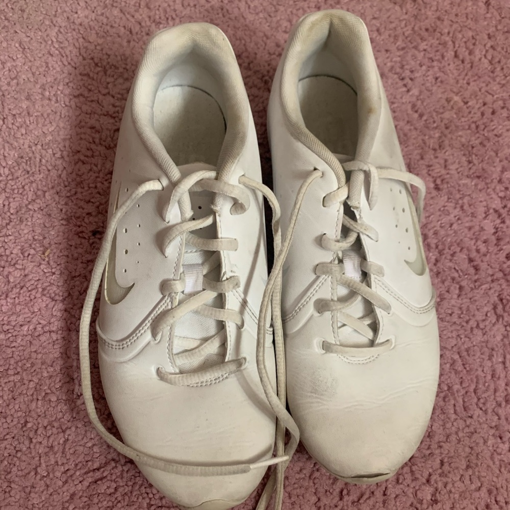 Nike cheer dance shoe